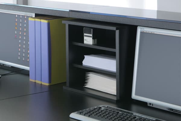 Linea — Rangement pour banque d'accueil