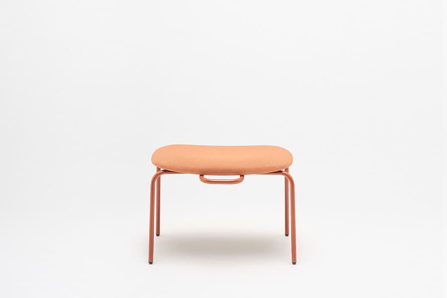 New School Lounge — Repose-pieds tissu