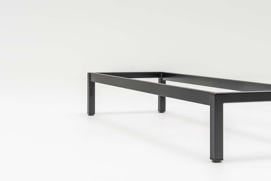 Standard — Base en métal