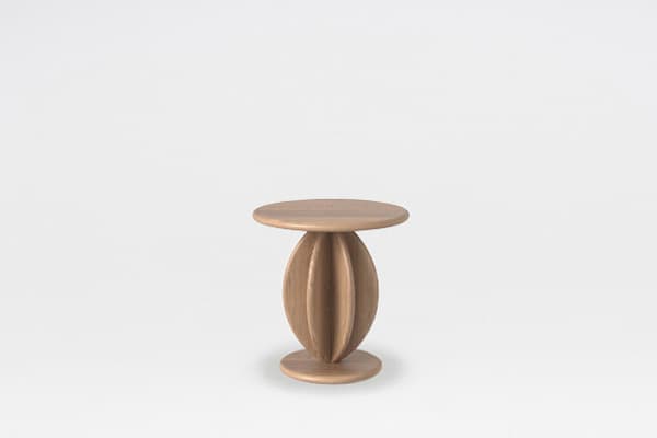 Citrus — Table basse en bois