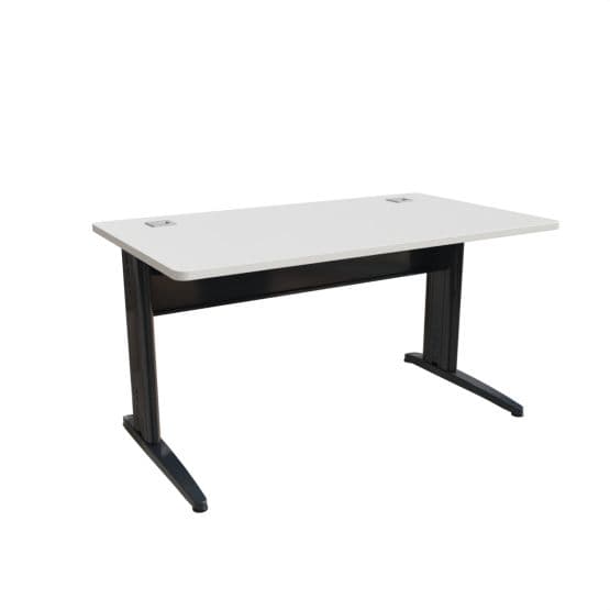 Bureau droit 140 x 80 cm avec passe-câbles et voile de fond Corial