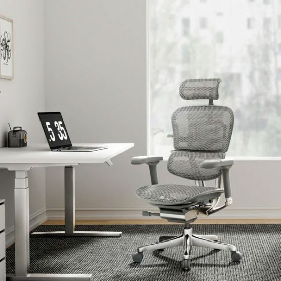 Fauteuil de bureau ergonomique en maille grise – Tech Ergohuman – accoudoirs 5D – 24/24 – Image 4