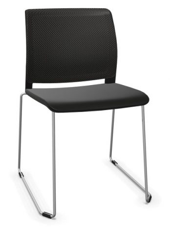 Chaise piètement traineau Adela résille